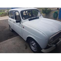 Renault 4