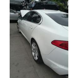 Jaguar XF 3000 DIESEL per ricambi