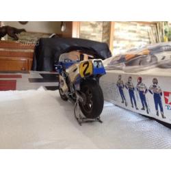 Modellino Honda ns 500 1\12 tamiya