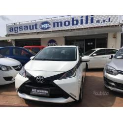 TOYOTA Aygo 2ª serie - 2017