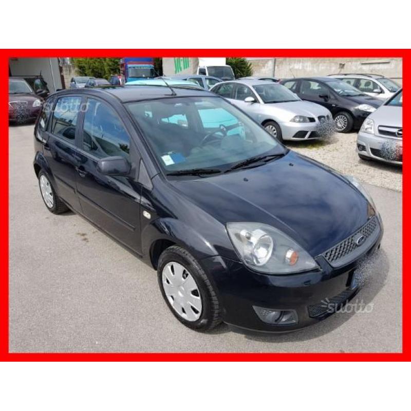 FORD Fiesta 1.4 tdci 5 porte