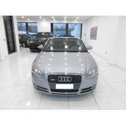 Audi A4 Cabriolet 2.0 TDI S. LINE ( NAVIGATORE )