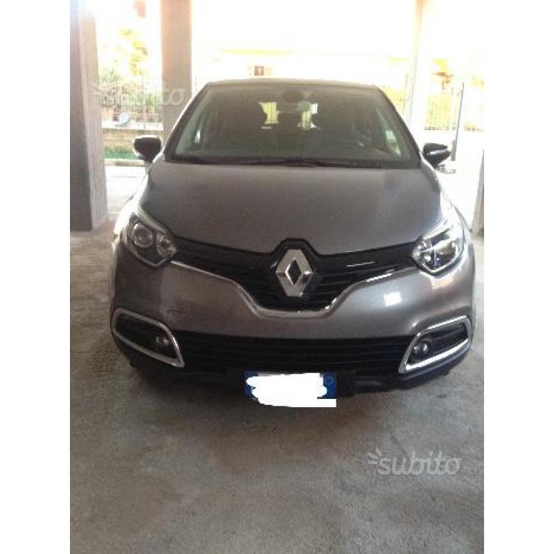 RENAULT Captur - 2015