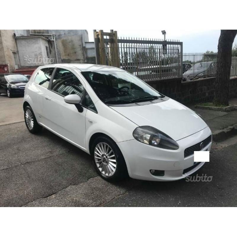 FIAT Grande Punto 1.3 MJT 75CV