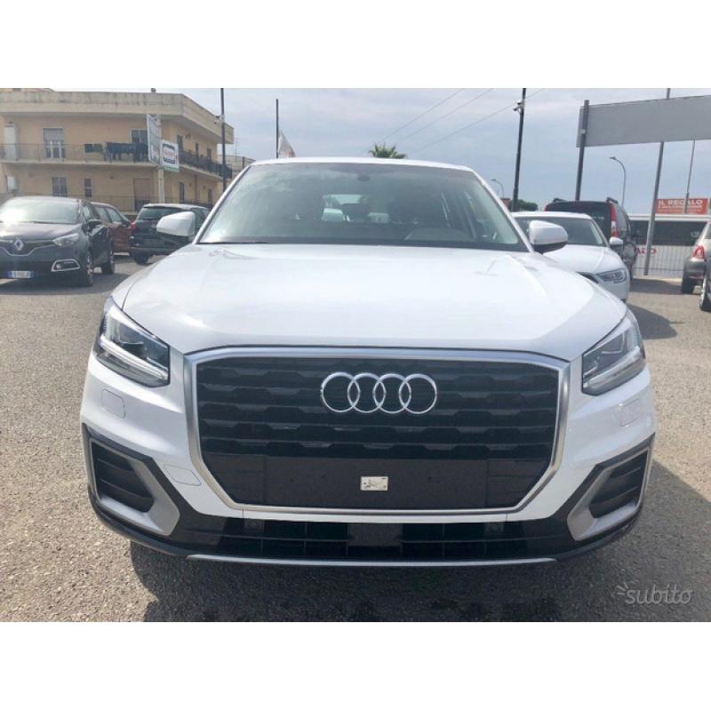 AUDI Q2 1.6 TDI Design Edition Con NAVIGATORE '3