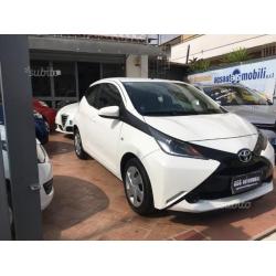 TOYOTA Aygo 2ª serie - 2017