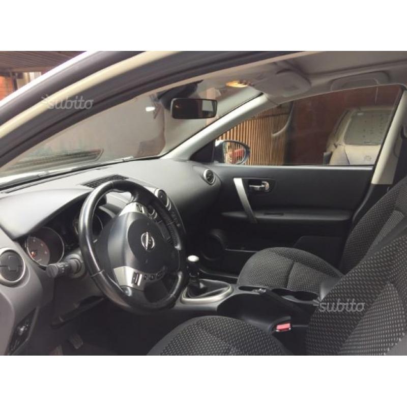 Nissan Qashqai 2.0 dCì 5+2 Posti