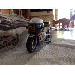 Modellino Honda ns 500 1\12 tamiya